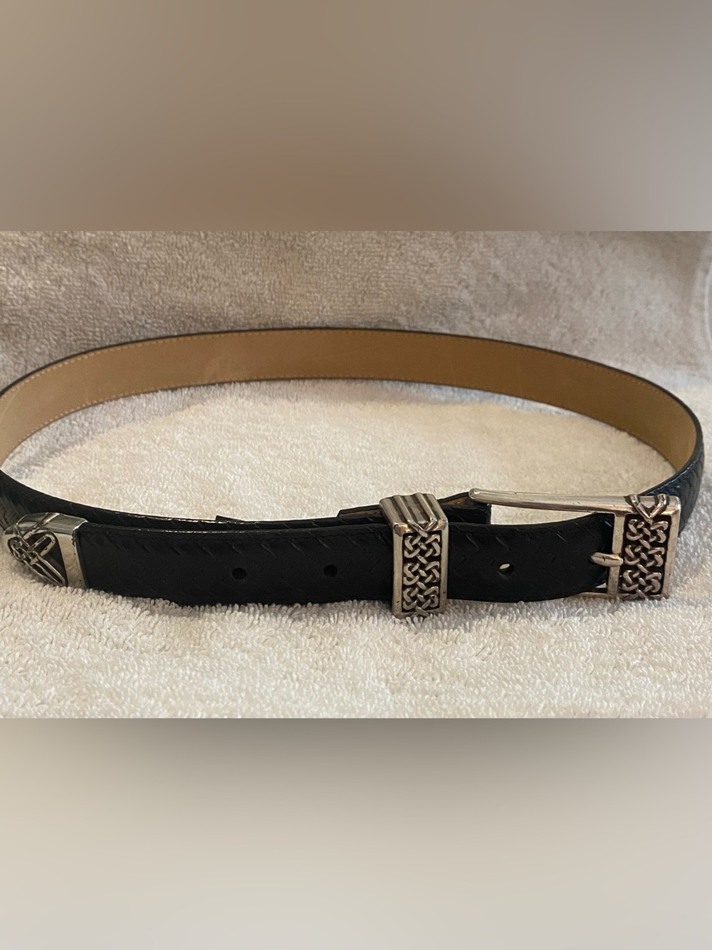 Vtg Brighton black leather basketweave belt w/ silver-tone Celtic knot hardware